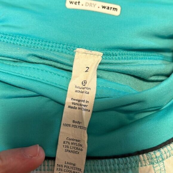 Lululemon athletic short - Picture 4 of 4
